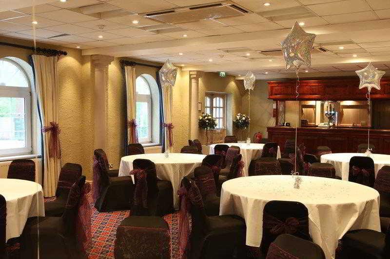 Barons Court Hotel วอลซอลล์ ภายนอก รูปภาพ