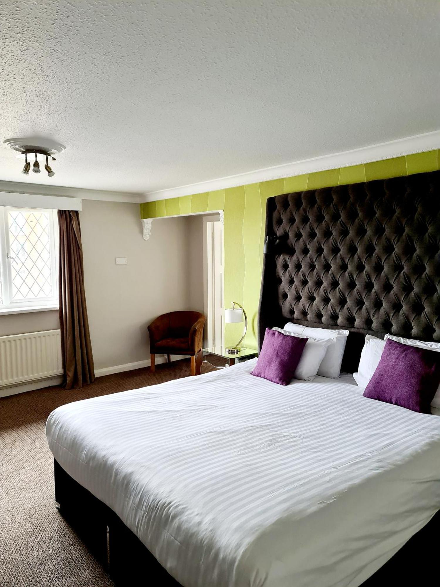 Barons Court Hotel วอลซอลล์ ภายนอก รูปภาพ