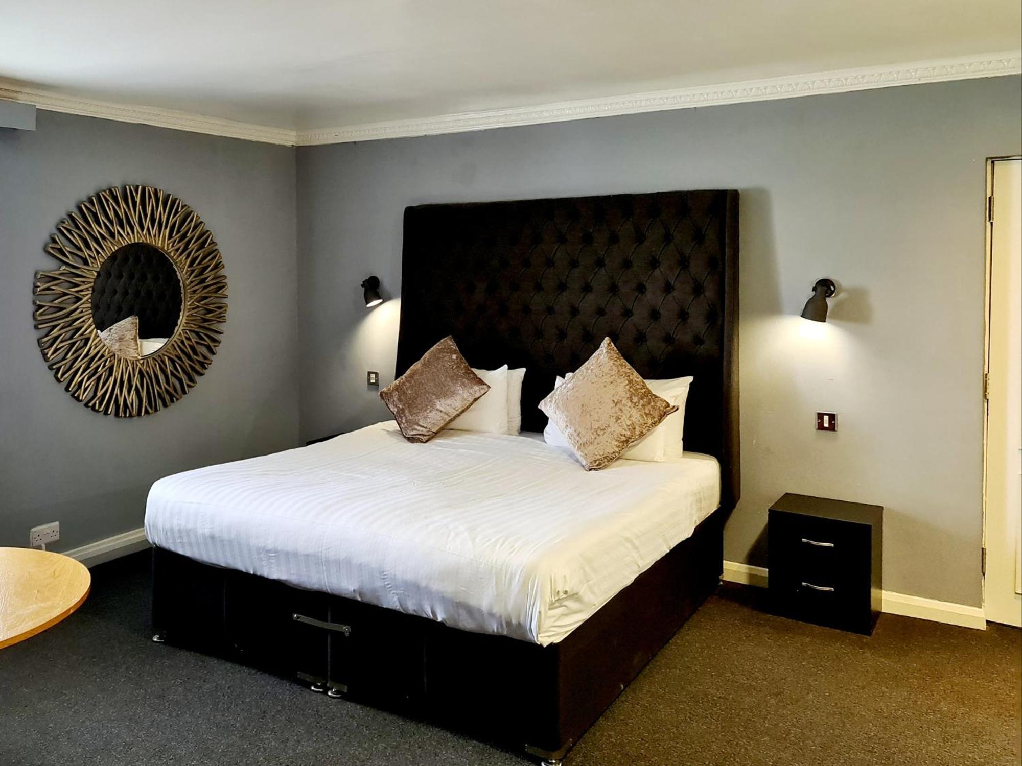 Barons Court Hotel วอลซอลล์ ภายนอก รูปภาพ