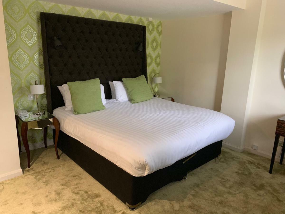 Barons Court Hotel วอลซอลล์ ภายนอก รูปภาพ